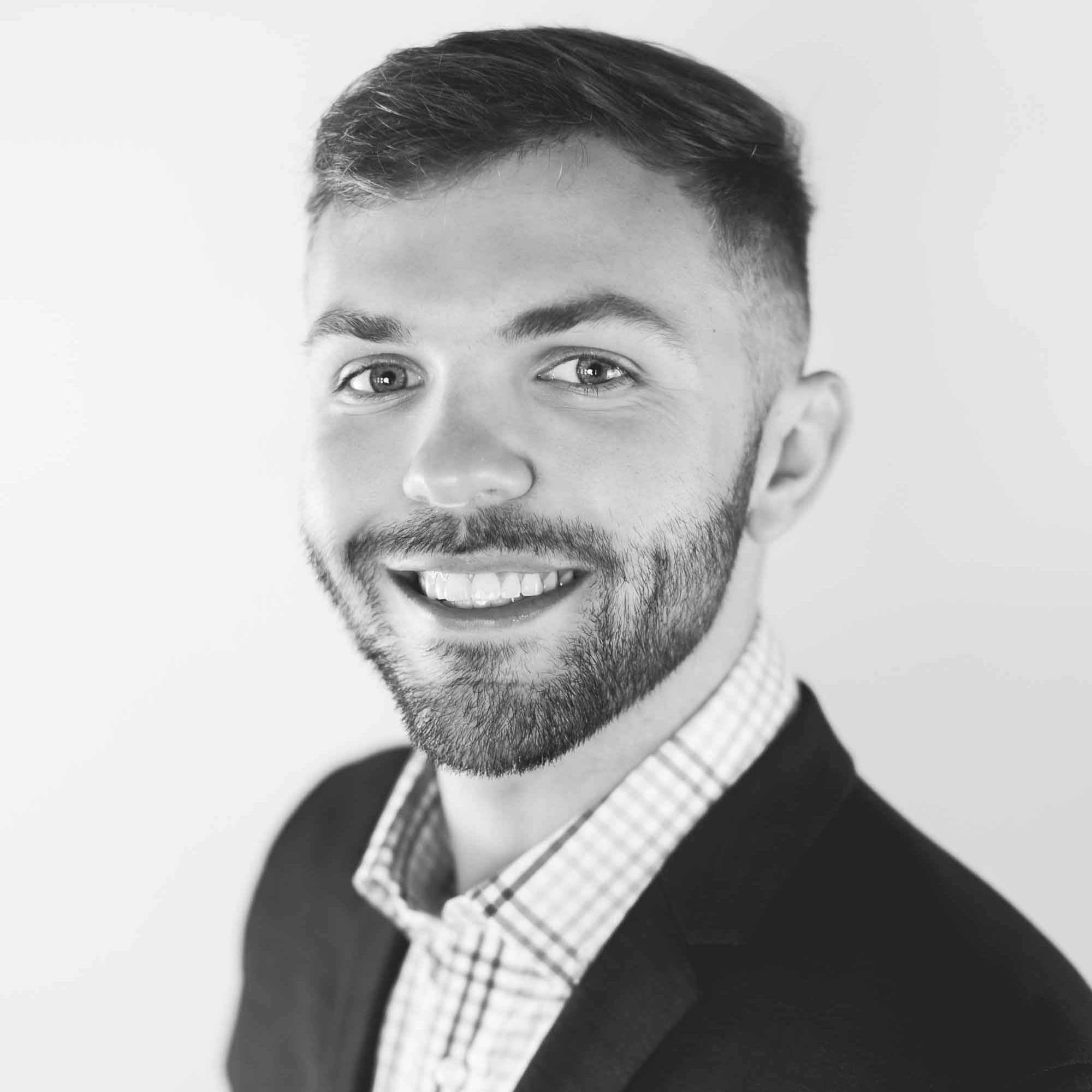 Geoffrey Square Headshot